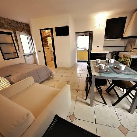 Apartment 5 Terre Locazioni