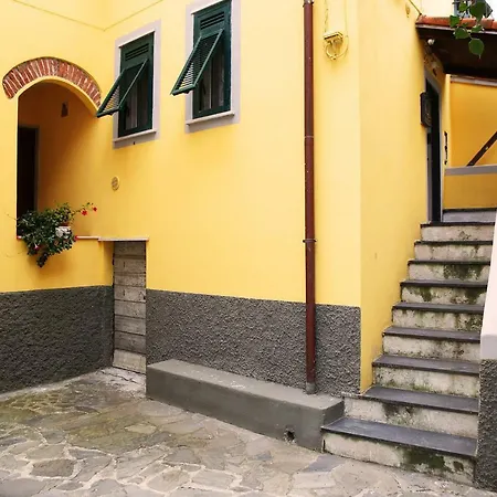 5 Terre Locazioni Fezzano (Liguria)